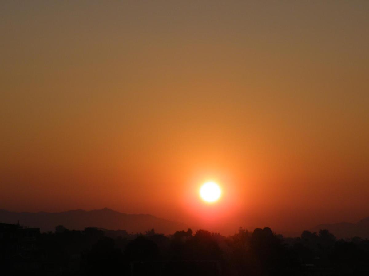 Pokhara Abroad Inn Bilik gambar