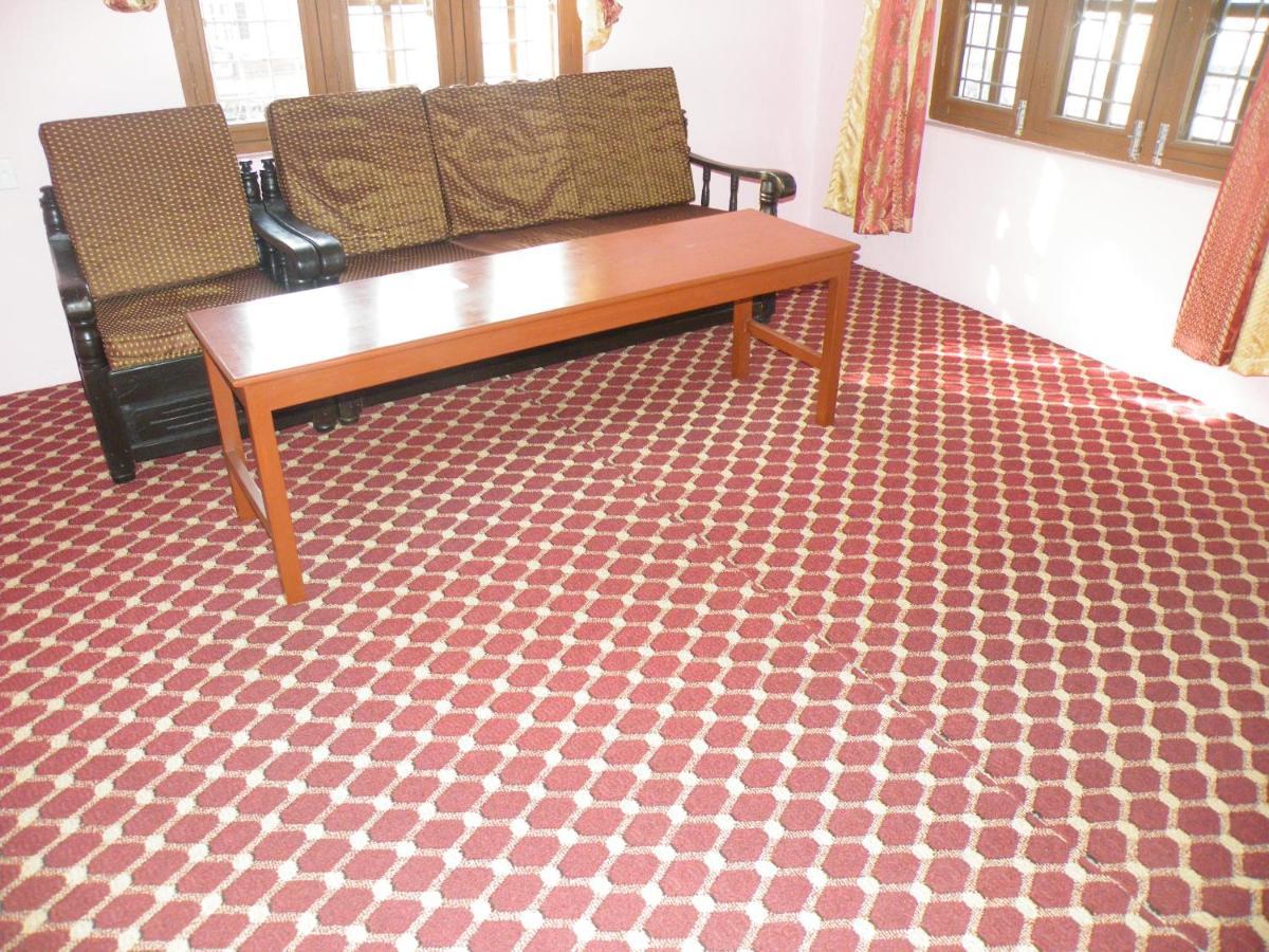 Pokhara Abroad Inn Luaran gambar